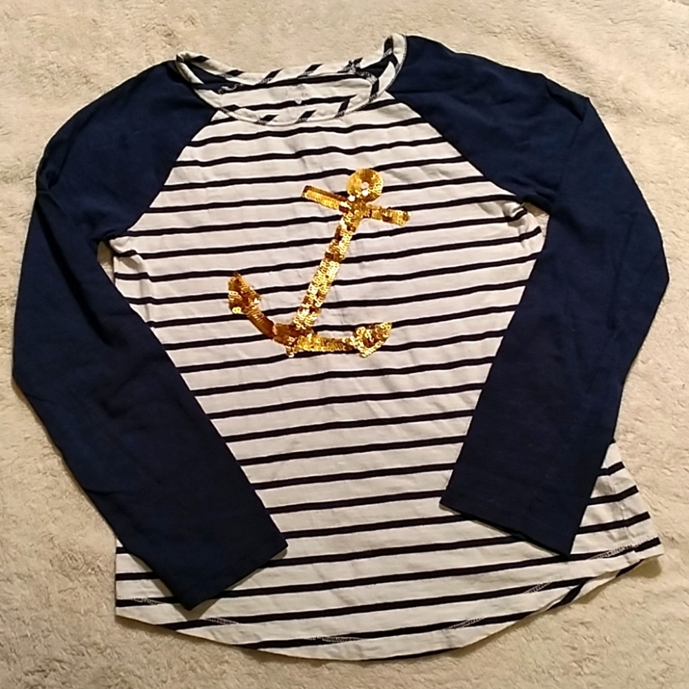 Girls long sleeved shirt